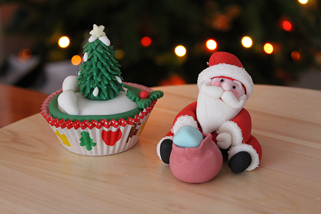 Tutorial Babbo Natale In Pasta Di Zucchero Happy Cakes To You Ricette Di Dolci Decorazioni Torte E Cake Design