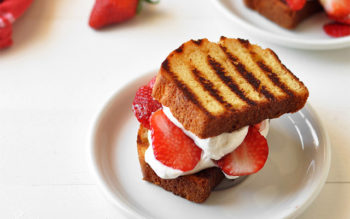 Bruschette Dolci di Plum Cake