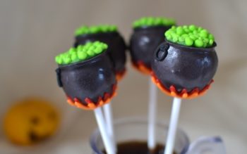 Cake Pops di Halloween: il Calderone della Strega